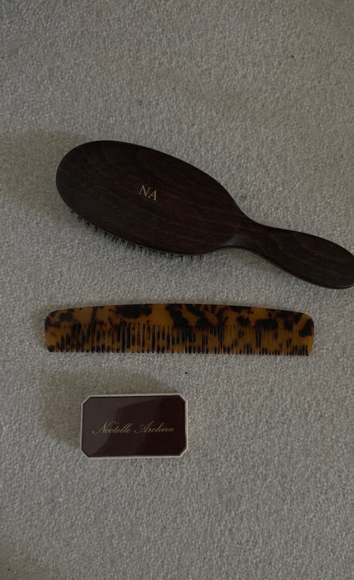 amber comb